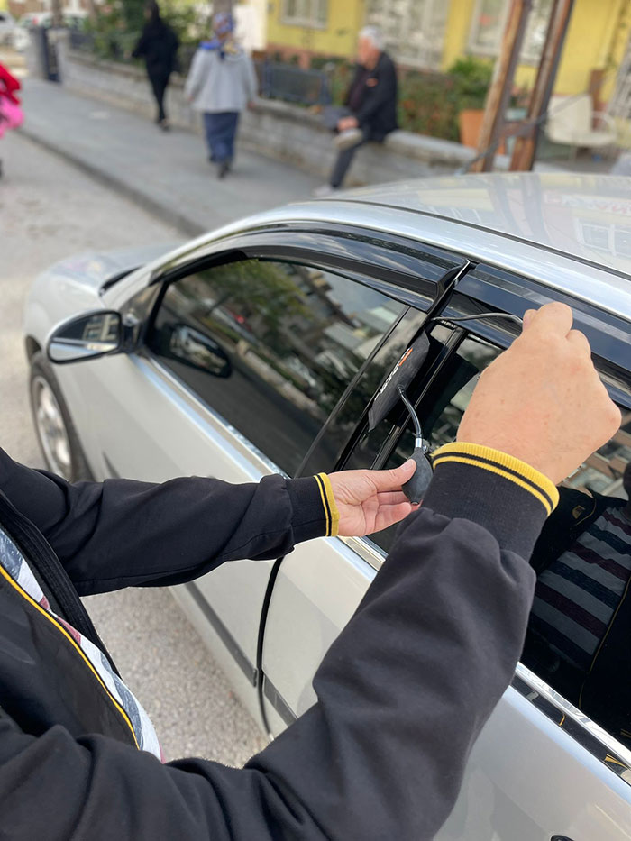 Derebucak Oto Kilitçisi